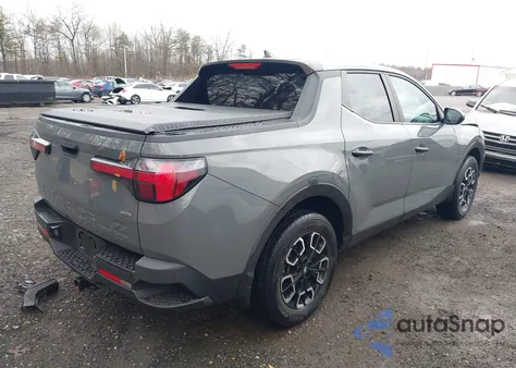 2022 Hyundai Santa Cruz Sel z USA, uszkodzony, nr VIN 5NTJBDAE8NH021271